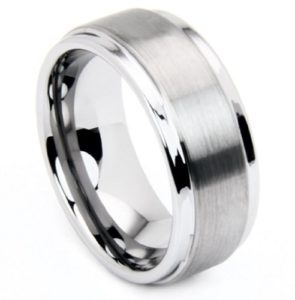 8mm Comfort Fit Tungsten Ring with Matte Center, Sizes 5 to 15.