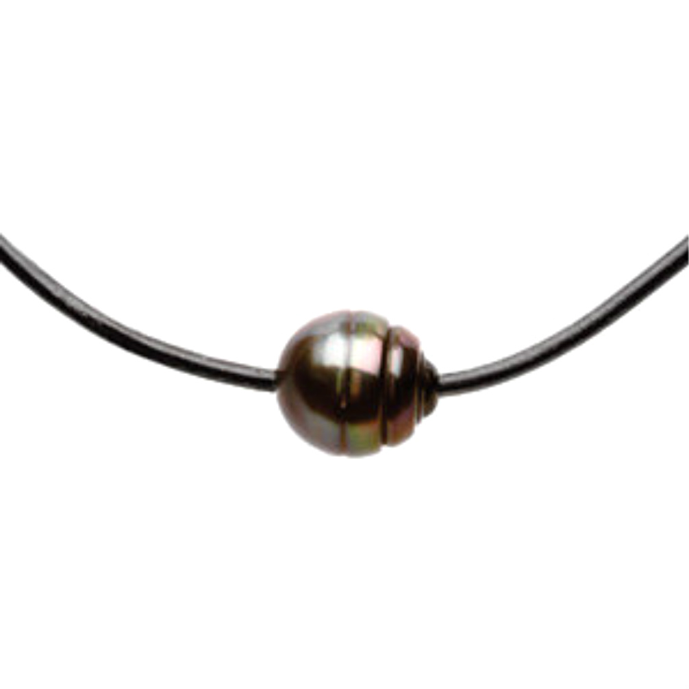 Tahitian Cultured Pearl Necklace. 