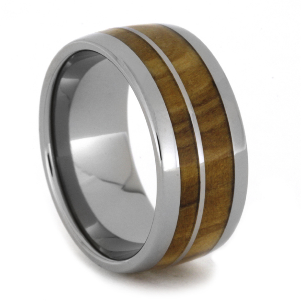 Olive Wood Inlay 10mm Comfort-Fit Polished Titanium Band. 