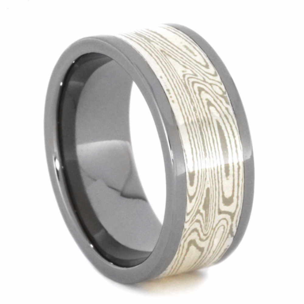 Argentium Silver Mokume with 10k White Gold Inlay 8.5mm Comfort-Fit Polished Titanium Band. 