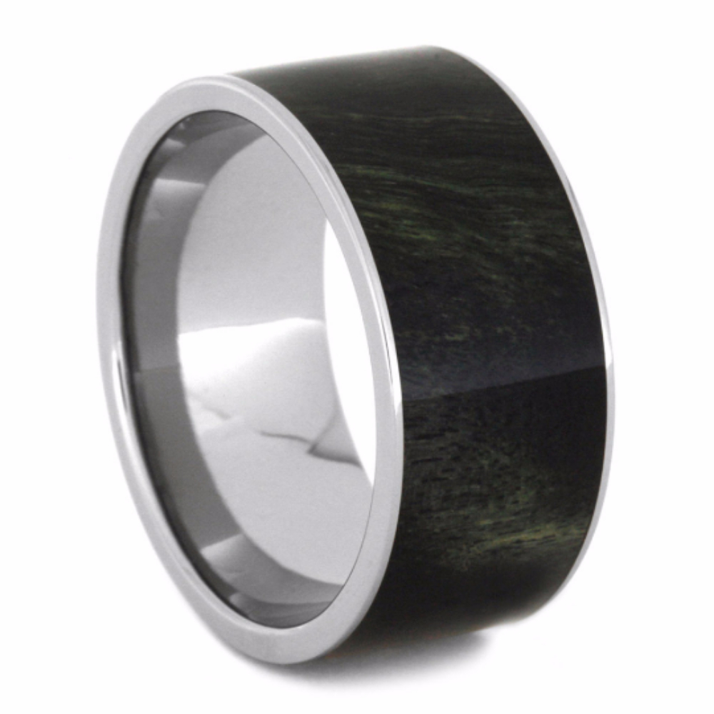 Green and Black Poplar Overlay 11mm Comfort-Fit Polished Titanium Ring. 