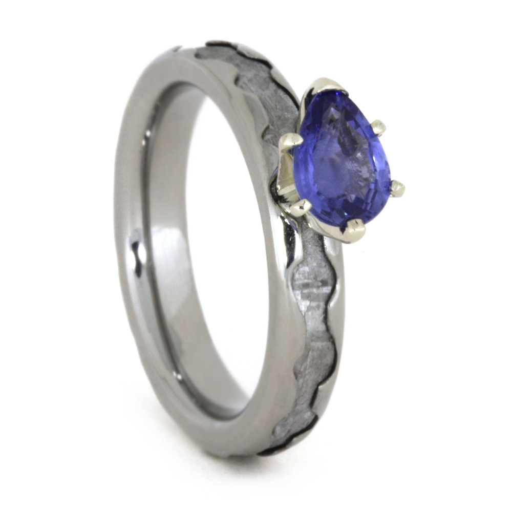 Gibeon Meteorite Inlay with Pear Shaped Blue Sapphire 4mm Comfort-Fit Polished Titanium Engagement Band.