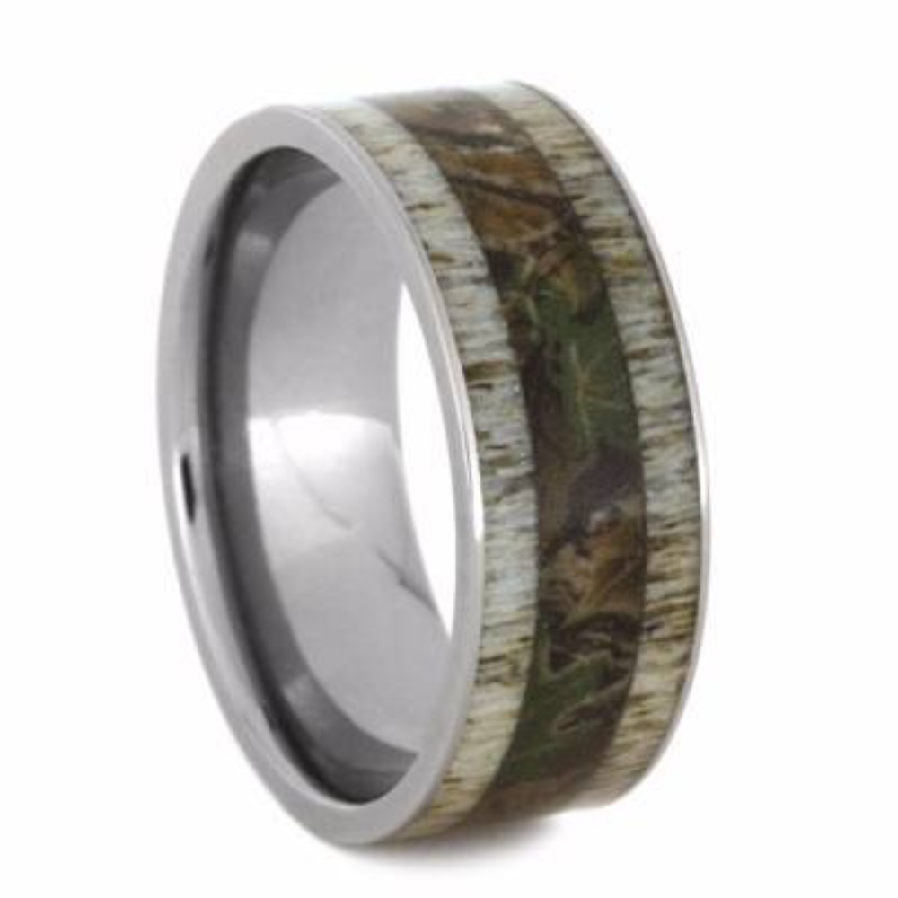 Deer Antler, Camouflage Print Overlay 9mm Titanium Comfort-Fit Wedding Band