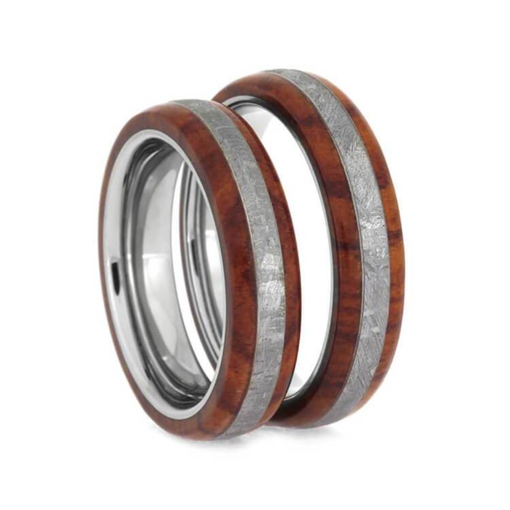 Tulipwood, Gibeon Meteorite Comfort-Fit Titanium Couples Wedding Band Set 