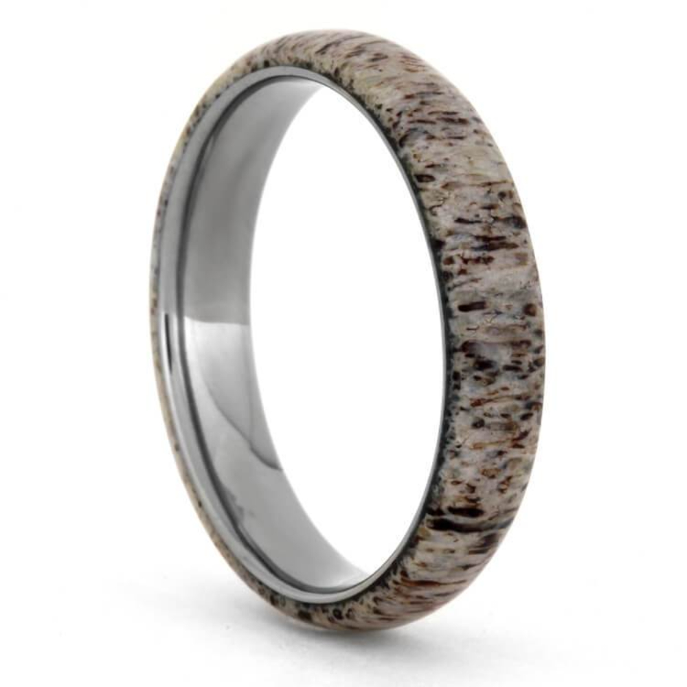 Deer Antler 5mm Titanium Comfort-Fit Ring