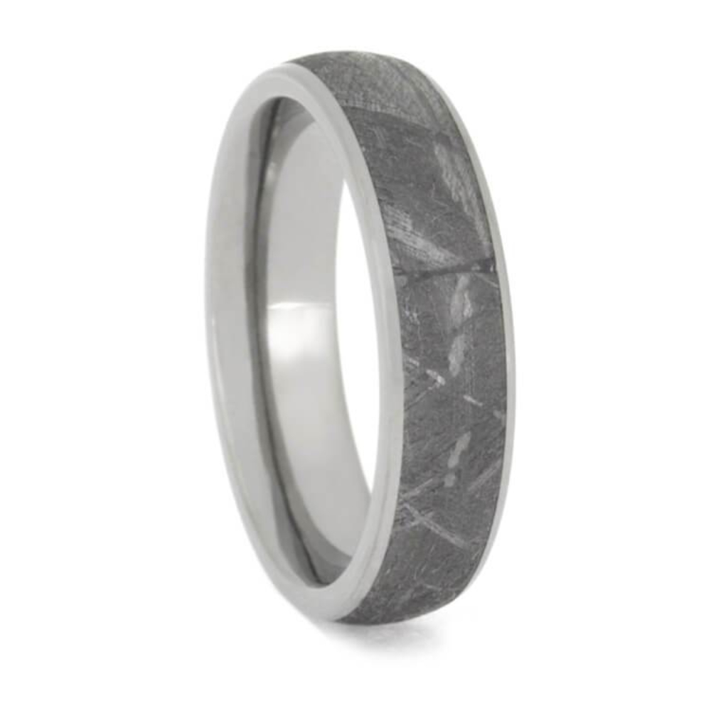 Gibeon Meteorite Celtic Eternity 7.5mm Titanium Comfort-Fit Wedding Band