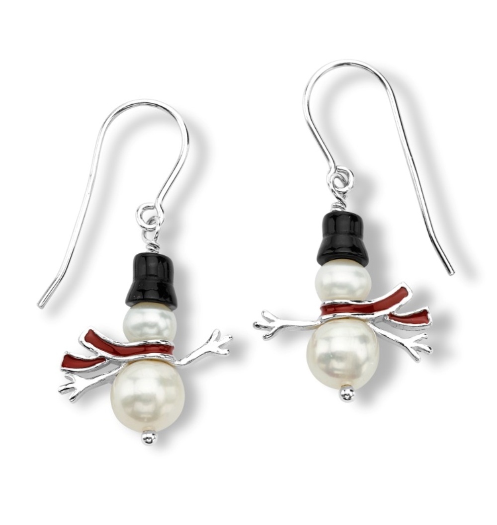 Two lustrous pearls create these gorgeous snowman earrings. 